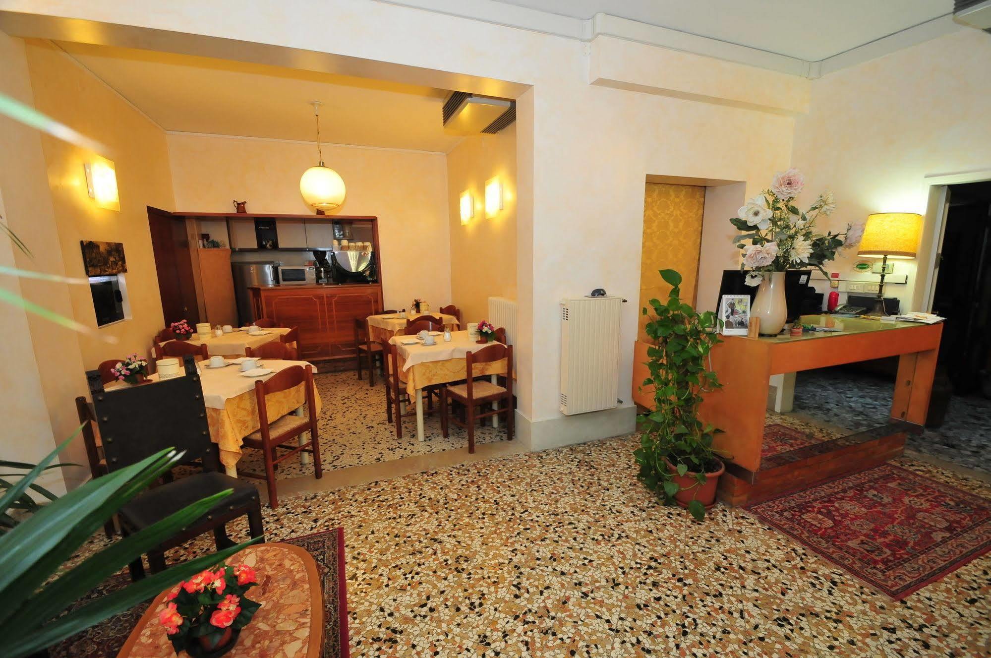 Sant'anna Hotel Venecia